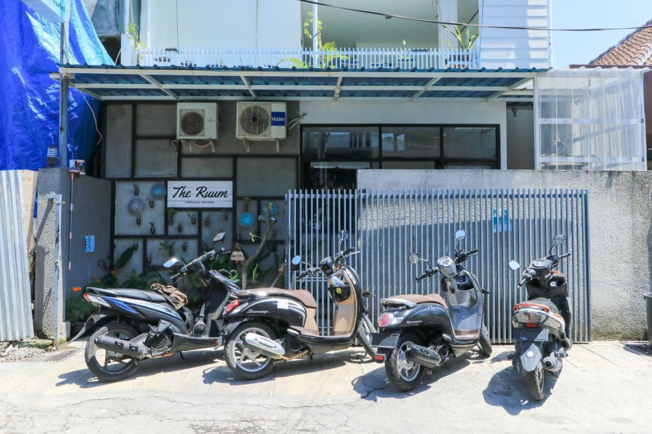 The Ruum Hostel Canggu Exterior foto